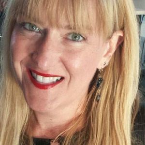 Meet your Posher, Leigh ann